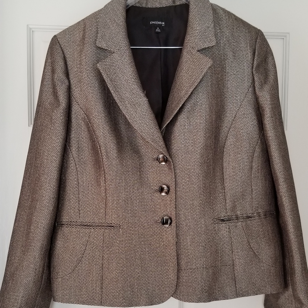 Suit